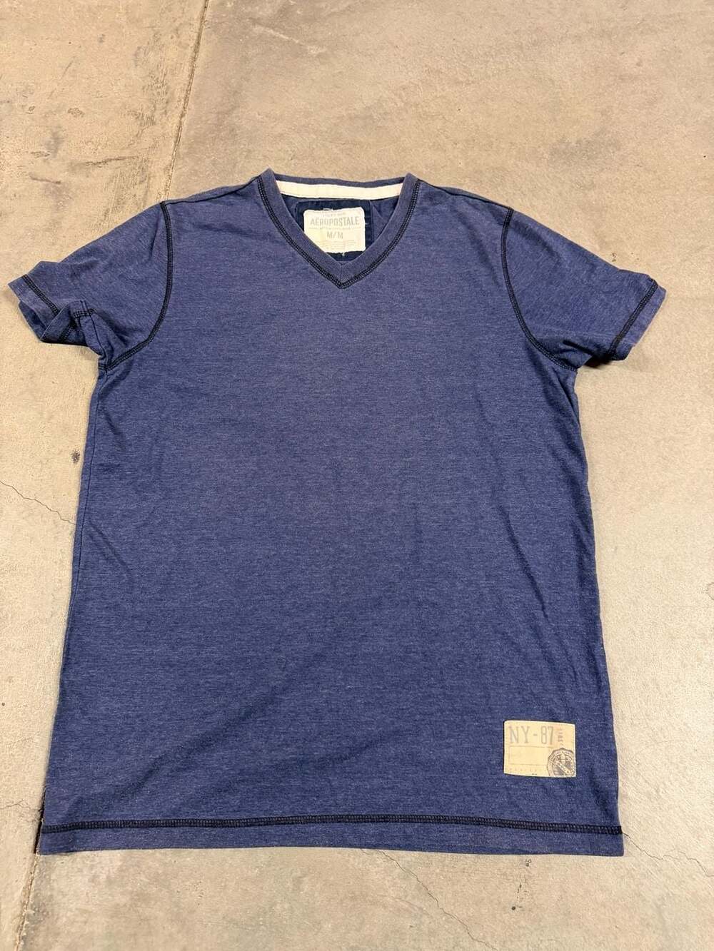 Aeropostale Vintage Y2K NY-87 Blue V-Neck T-Shirt Men's Size Medium
